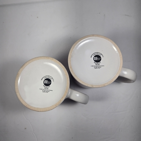 Coca Cola Mugs Set of Two " 1957 Route Salesman's Car" Edition - Picture 7 of 7